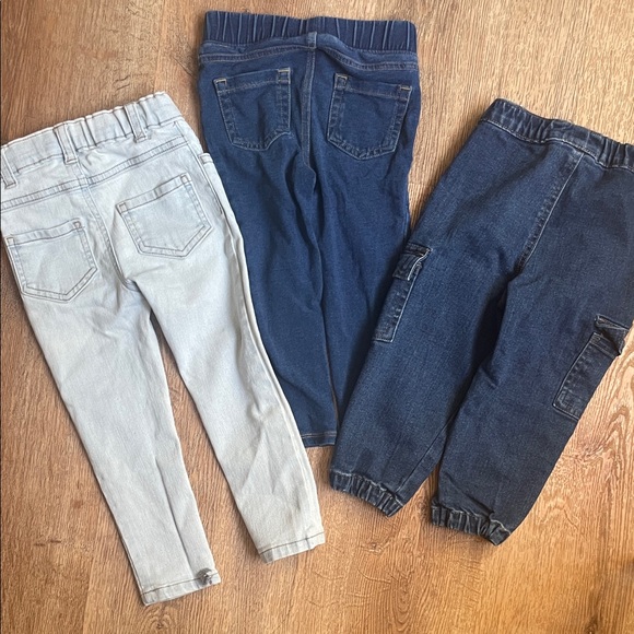 Garanimals Girls Denim Jogger Pants - Dark Blue, Blue, Light Blue | Size 2T - Picture 8 of 8